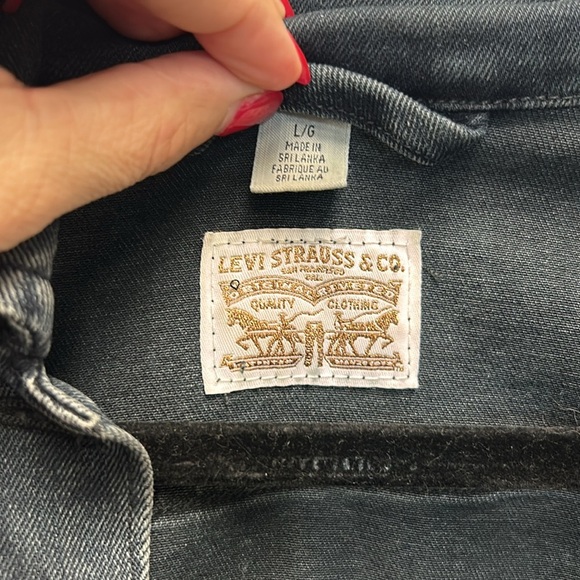 Levi's Jean jacket - Picture 2 of 5
